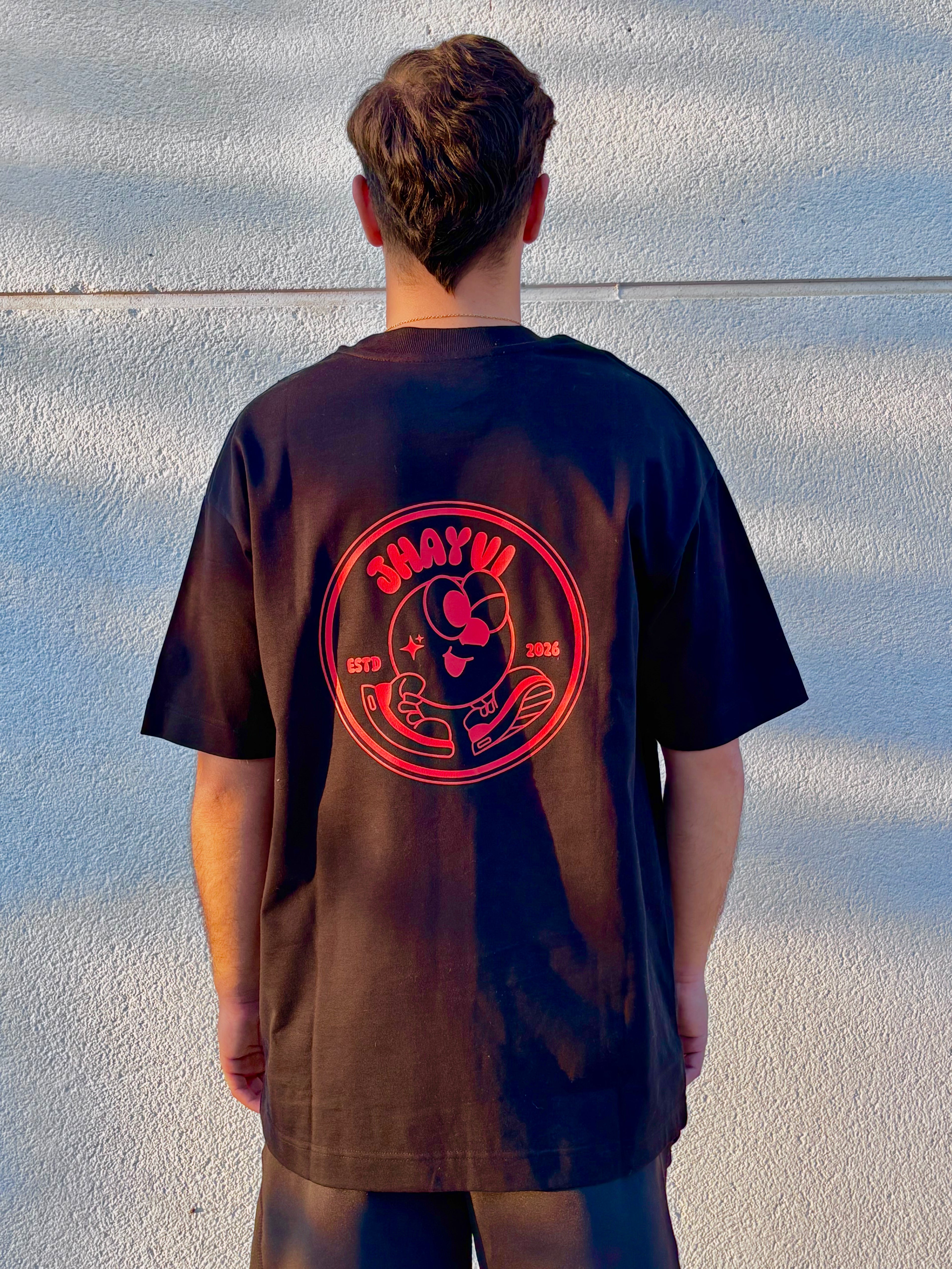 Tee Oversize “Walking Boy Jhayvi”