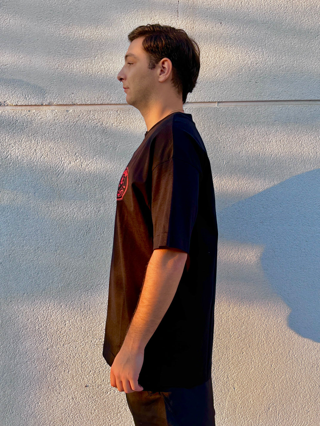 Tee Oversize “Walking Boy Jhayvi”