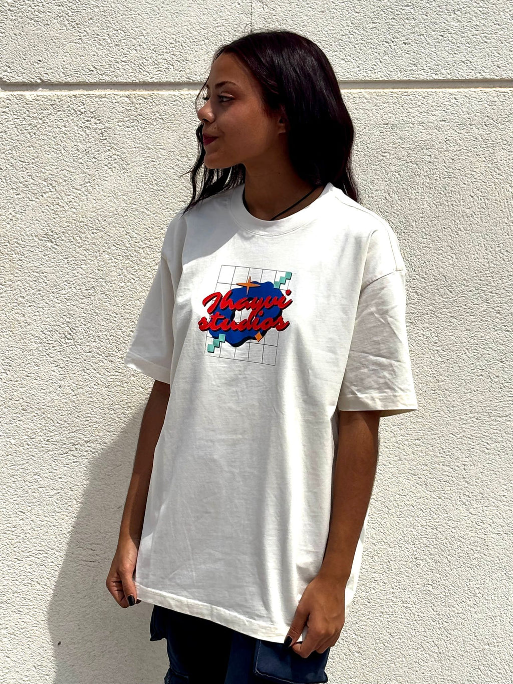 CAMISETA OVERSIZE "JHAYVI STUDIOS"