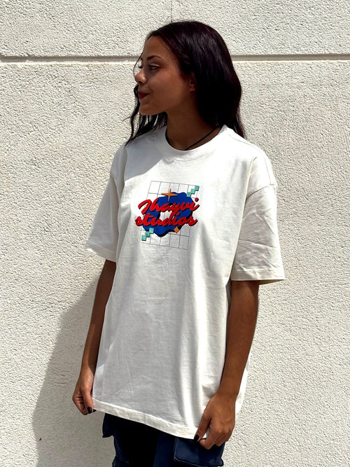 CAMISETA OVERSIZE "JHAYVI STUDIOS"