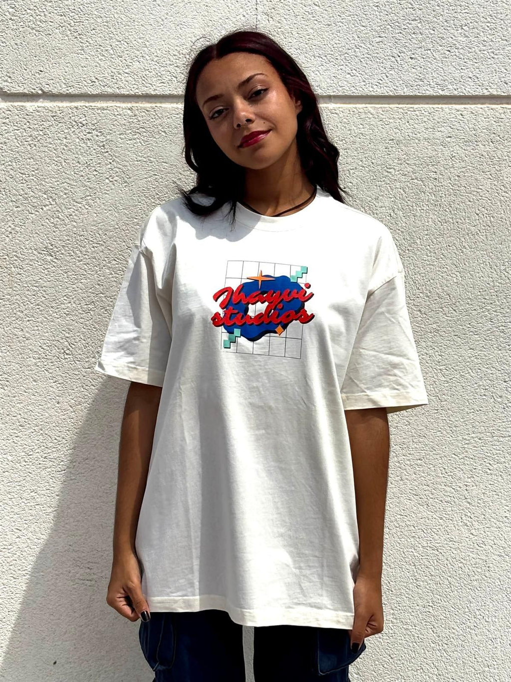 CAMISETA OVERSIZE "JHAYVI STUDIOS"